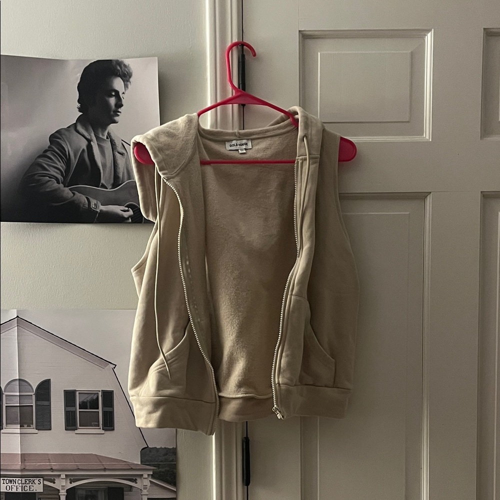 Women's Tan Vest
